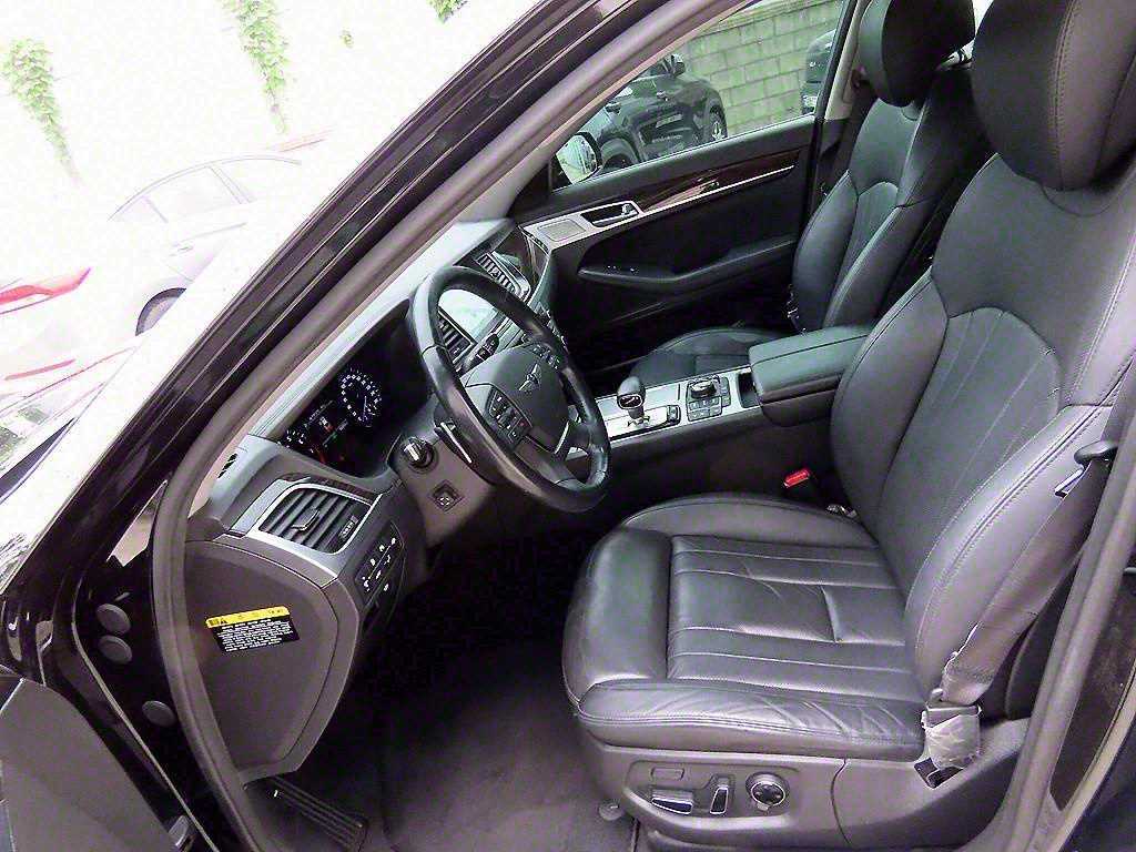 Genesis G80 - Vista 5