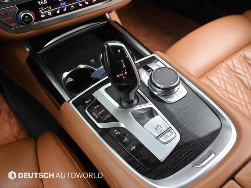 BMW 7 Series - Vista 9