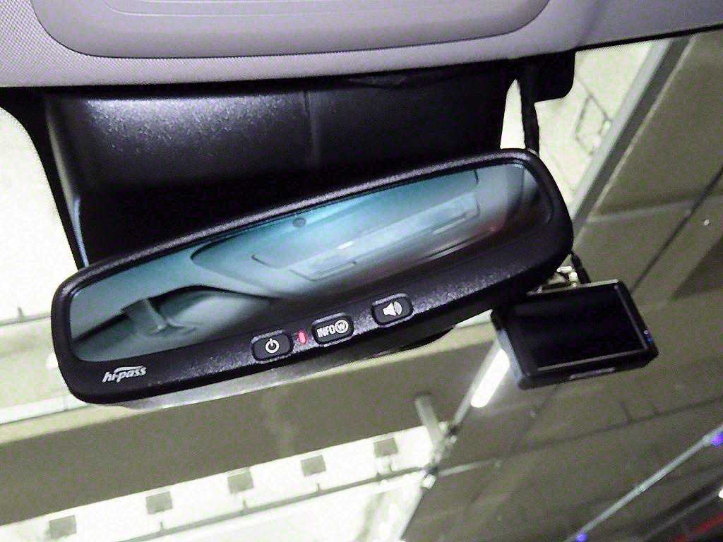 Chevrolet Orlando 2018 Gris - Importación desde Corea - HF Imports Iquique - Foto 17