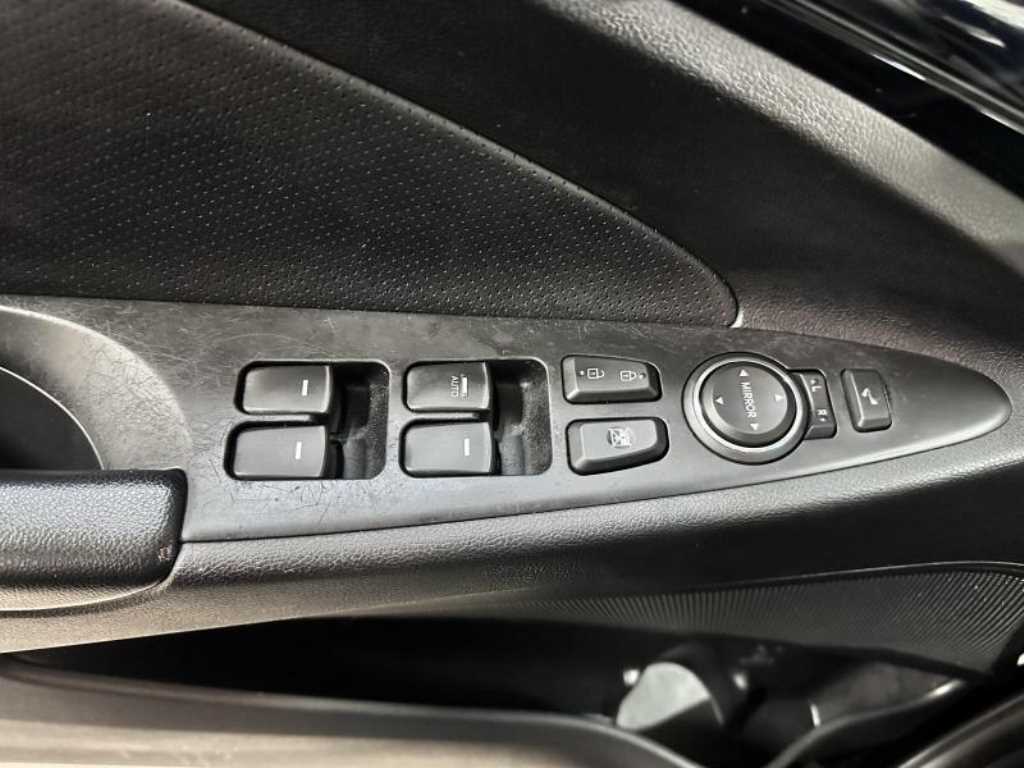 HYUNDAI Sonata 2010 Negro - Importación desde Corea - HF Imports Iquique - Foto 17