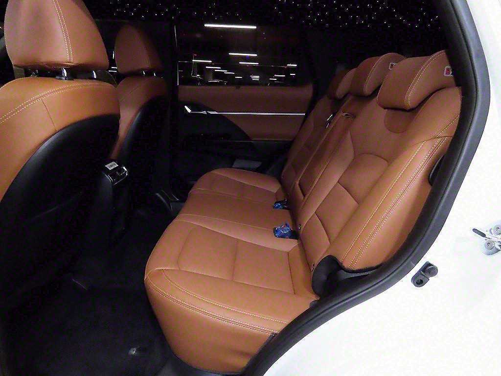 Ssangyong Torres - Vista 7