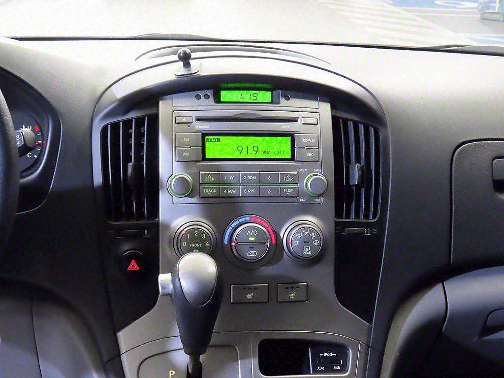 HYUNDAI Starex - Vista 11