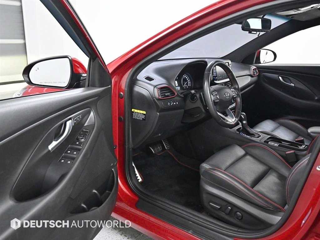 HYUNDAI i30 - Vista 11