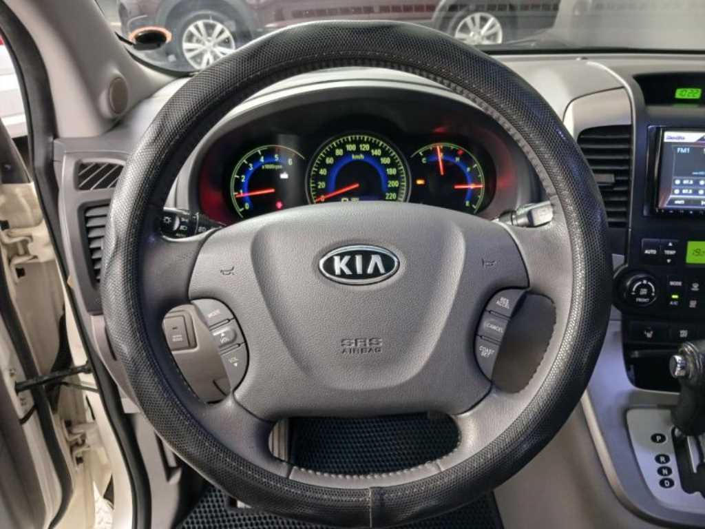 KIA Carnival 2011 Blanco - Importación desde Corea - HF Imports Iquique - Foto 13