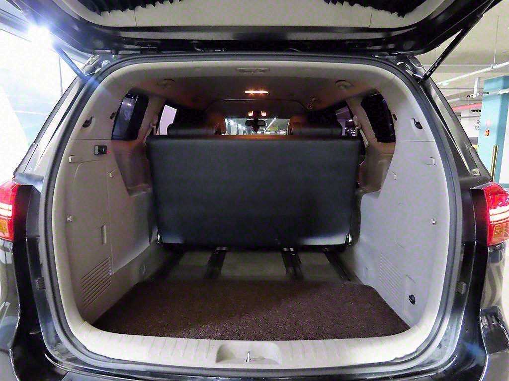 KIA Carnival 2016 Negro - Importación desde Corea - HF Imports Iquique - Foto 18