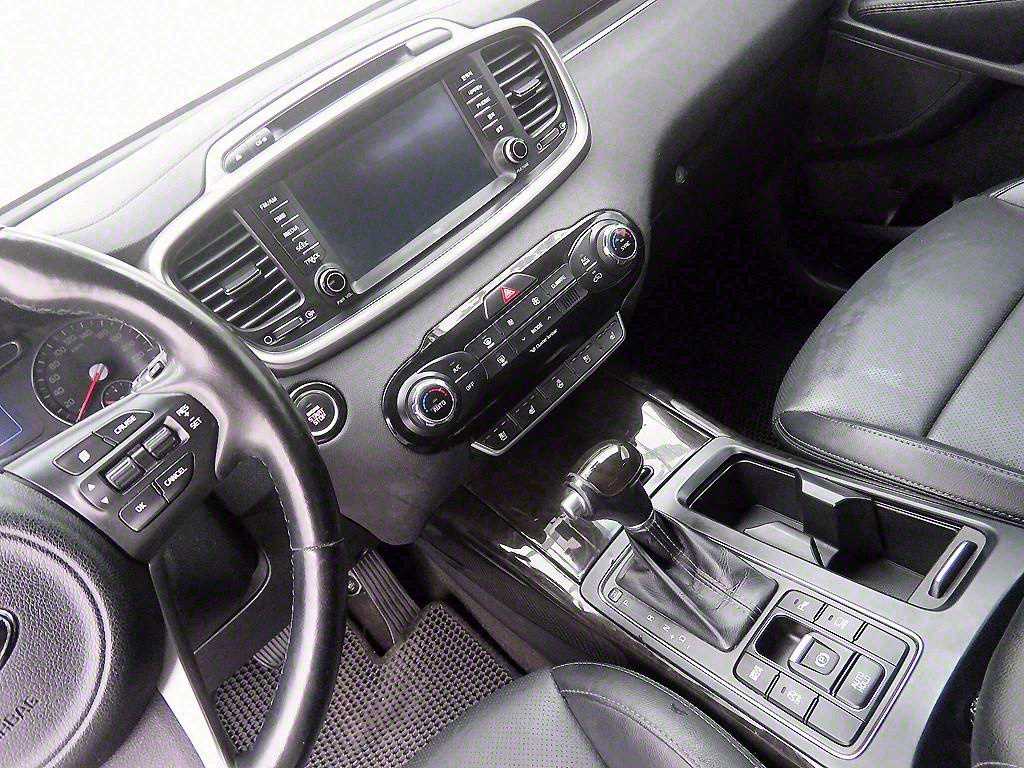 KIA Sorento - Vista 11