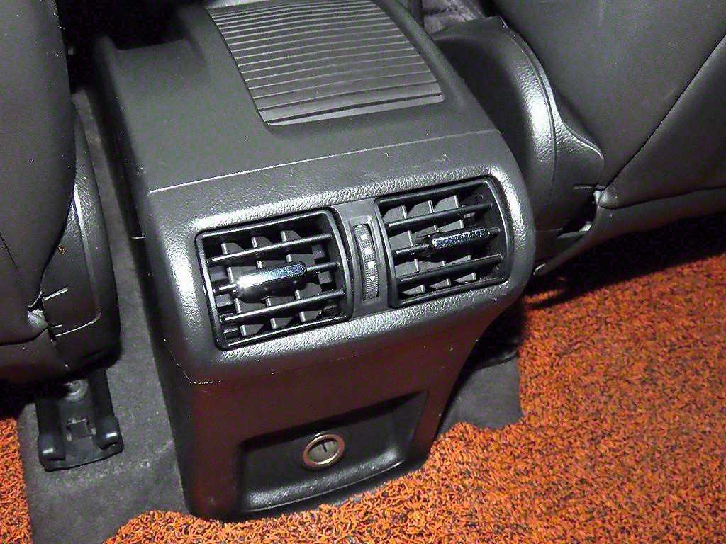 Chevrolet Orlando 2018 Gris - Importación desde Corea - HF Imports Iquique - Foto 13