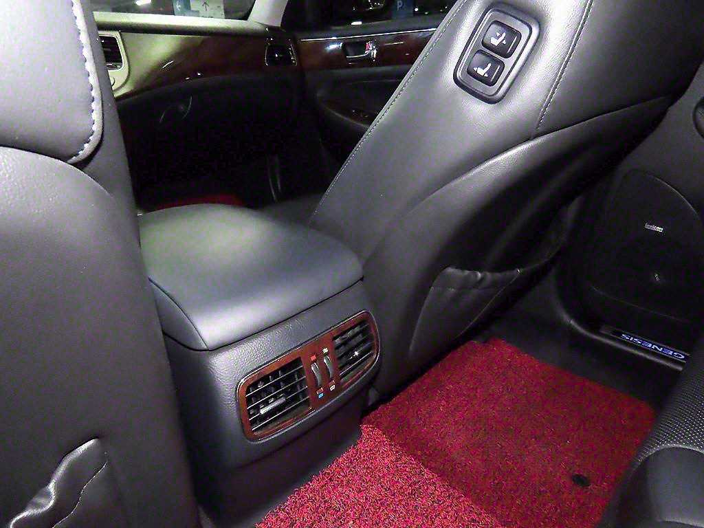 HYUNDAI Genesis 2010 Negro - Importación desde Corea - HF Imports Iquique - Foto 17