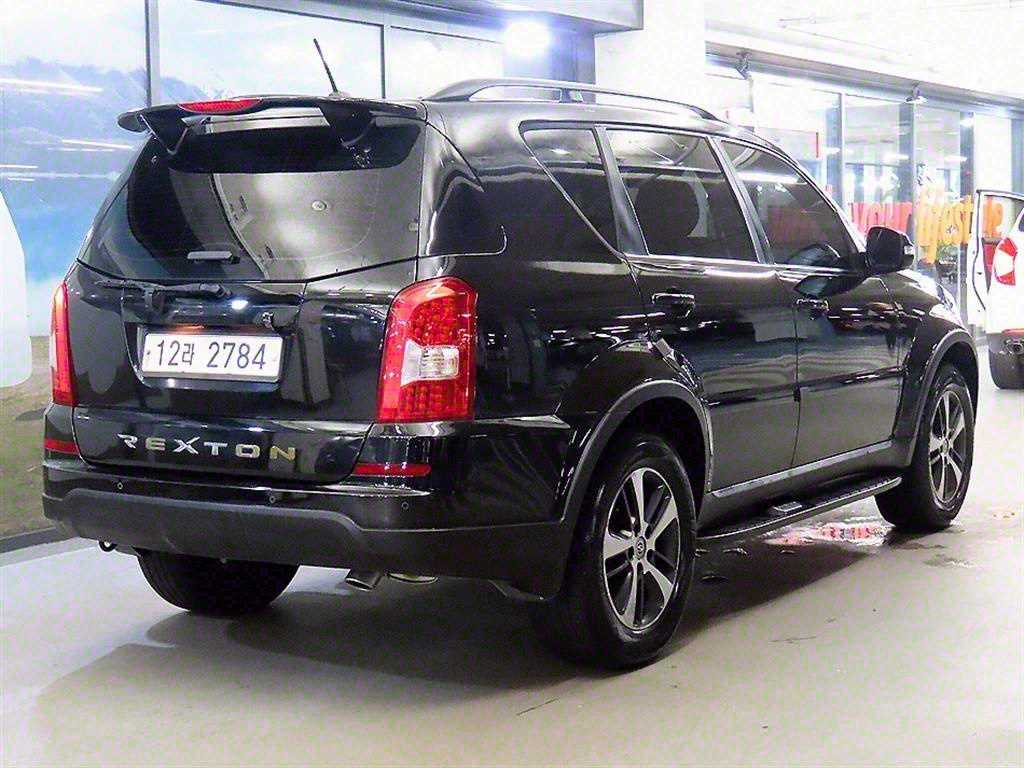 Ssangyong Rexton - Vista 4