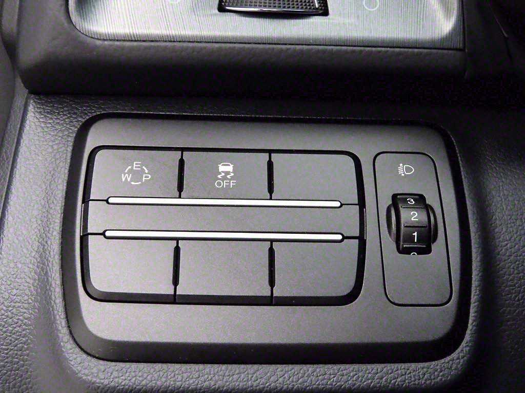 Ssangyong Tivoli - Vista 11