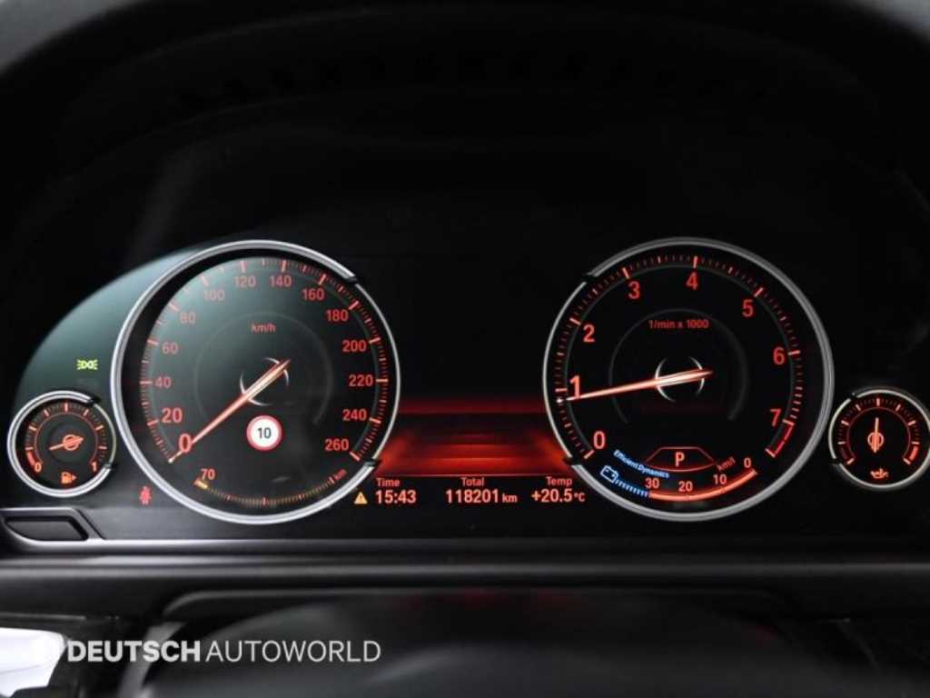 BMW 5 Series - Vista 8