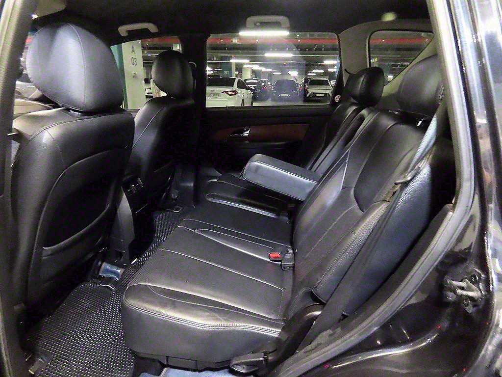Ssangyong Rexton - Vista 7