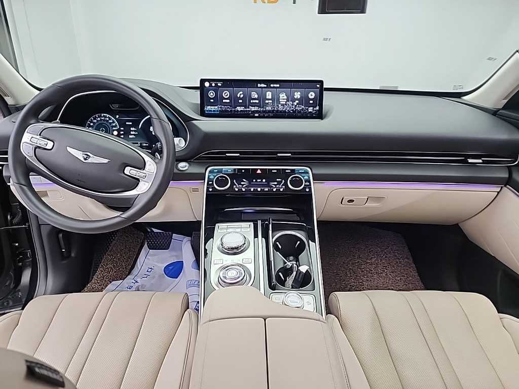 Genesis GV80 - Vista 7