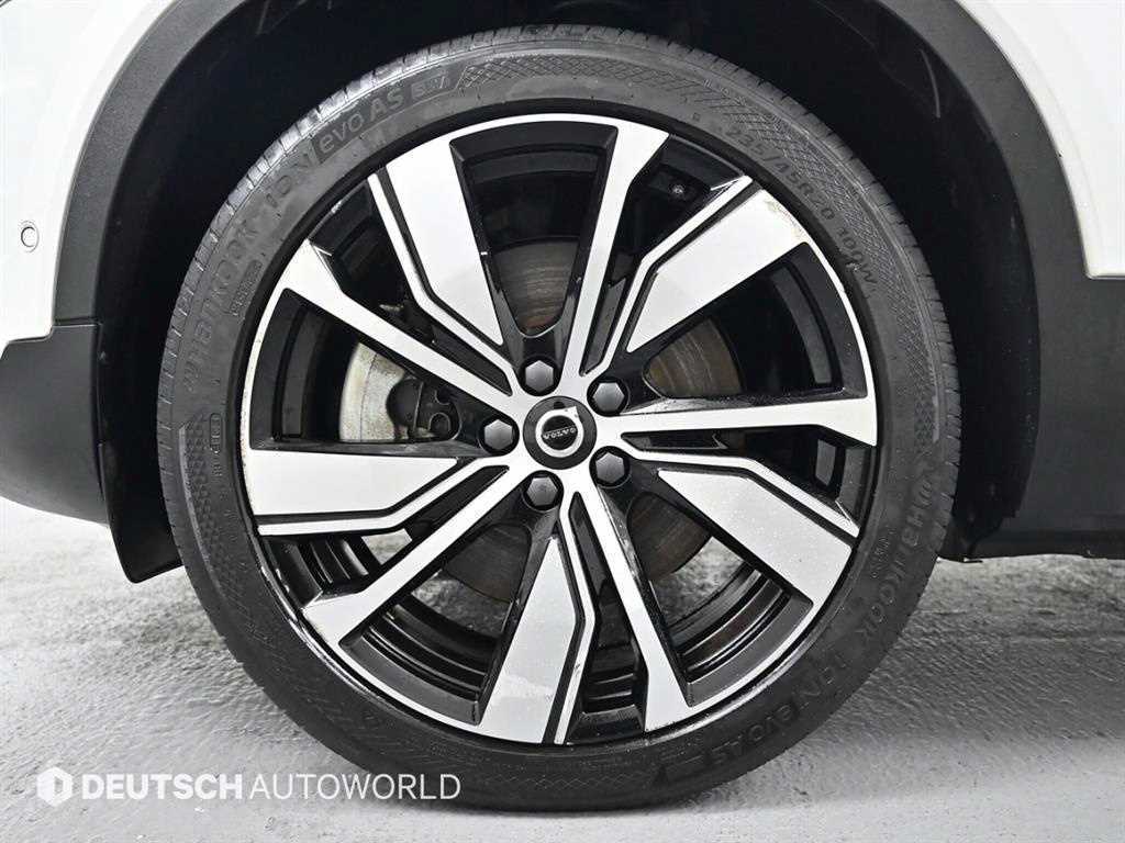 Volvo XC40 - Vista 5