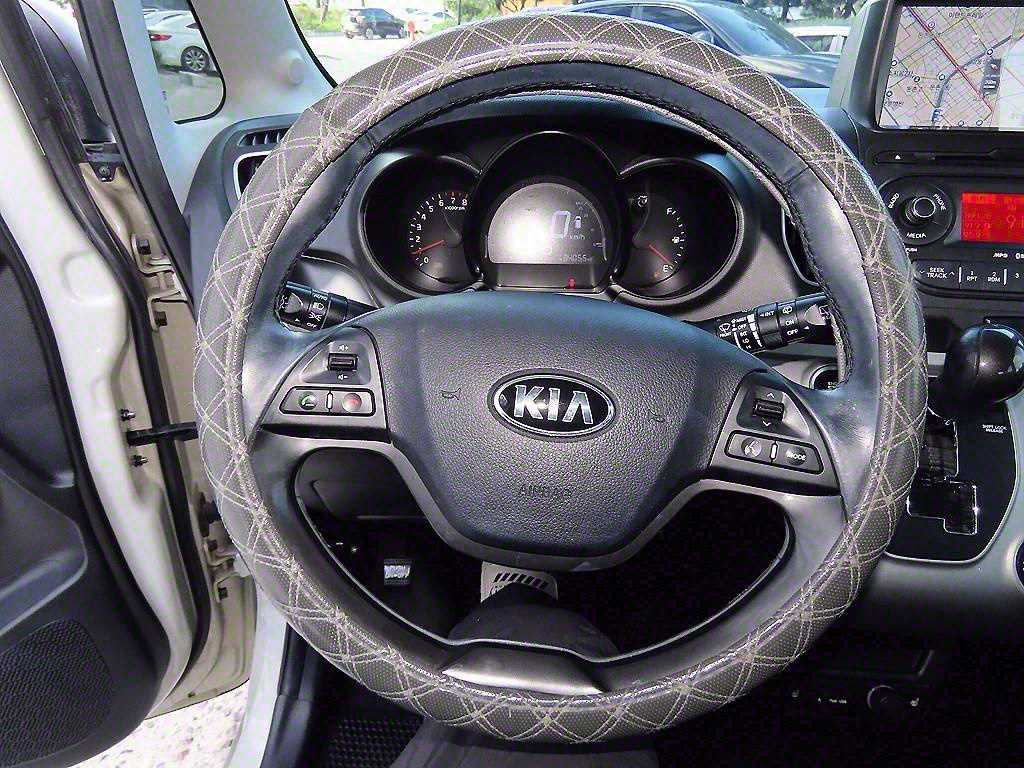 KIA Ray - Vista 8