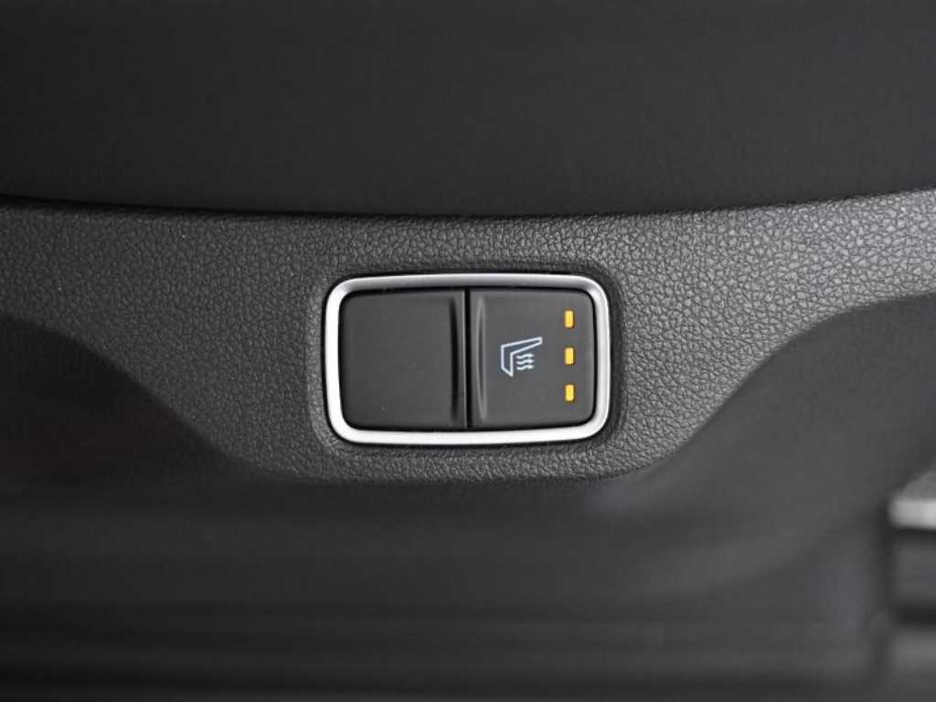 HYUNDAI Staria 2025 Blanco - Importación desde Corea - HF Imports Iquique - Foto 16