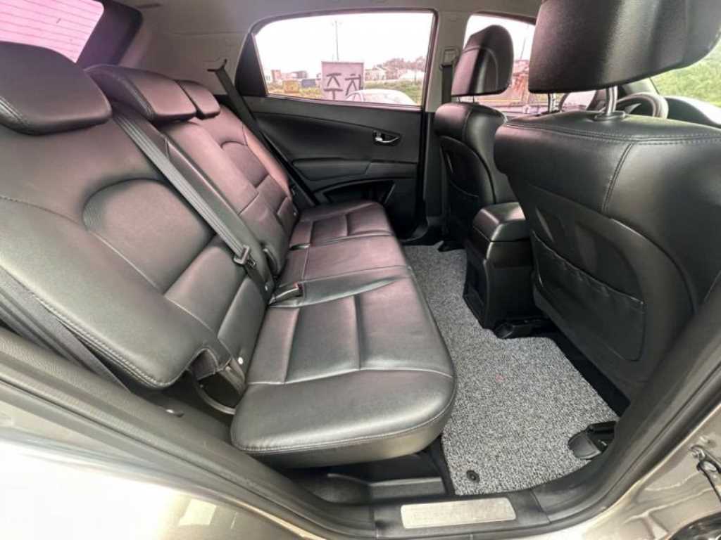 Ssangyong Korando - Vista 10