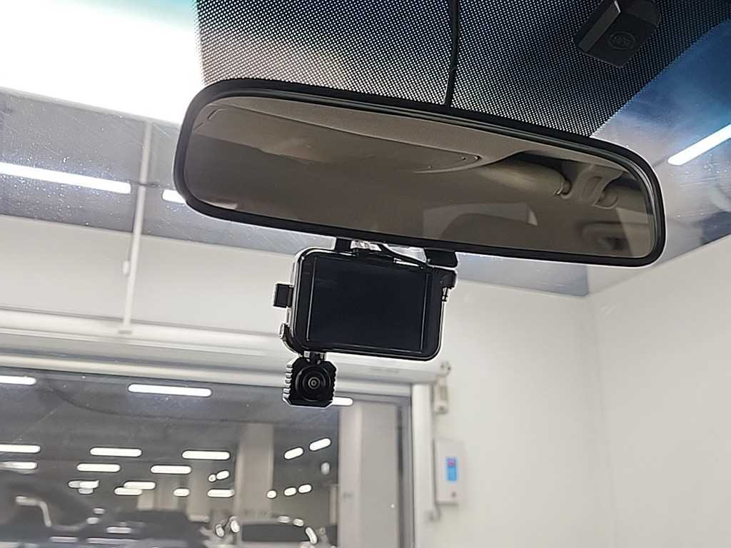 KIA Carens 2015 Negro - Importación desde Corea - HF Imports Iquique - Foto 15