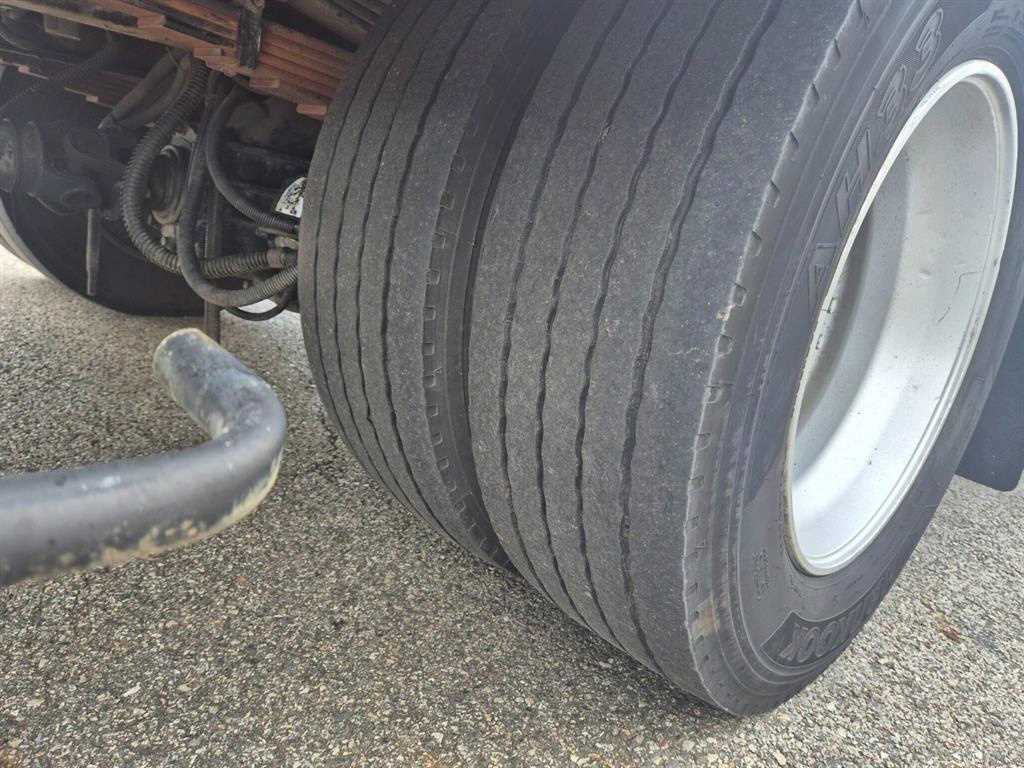 medium and large cargo truck 2015 Blanco - Importación desde Corea - HF Imports Iquique - Foto 14