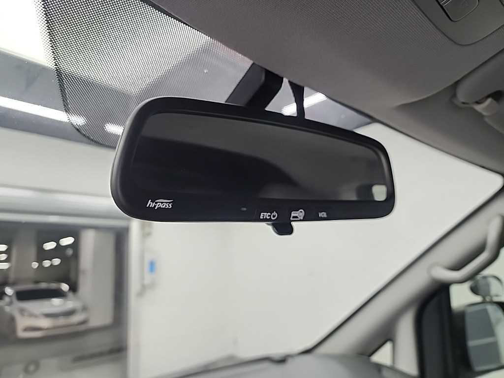 HYUNDAI Starex 2020 Gris - Importación desde Corea - HF Imports Iquique - Foto 16