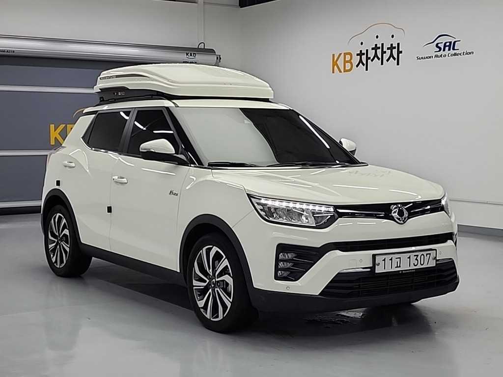 Ssangyong Tivoli - Vista 4
