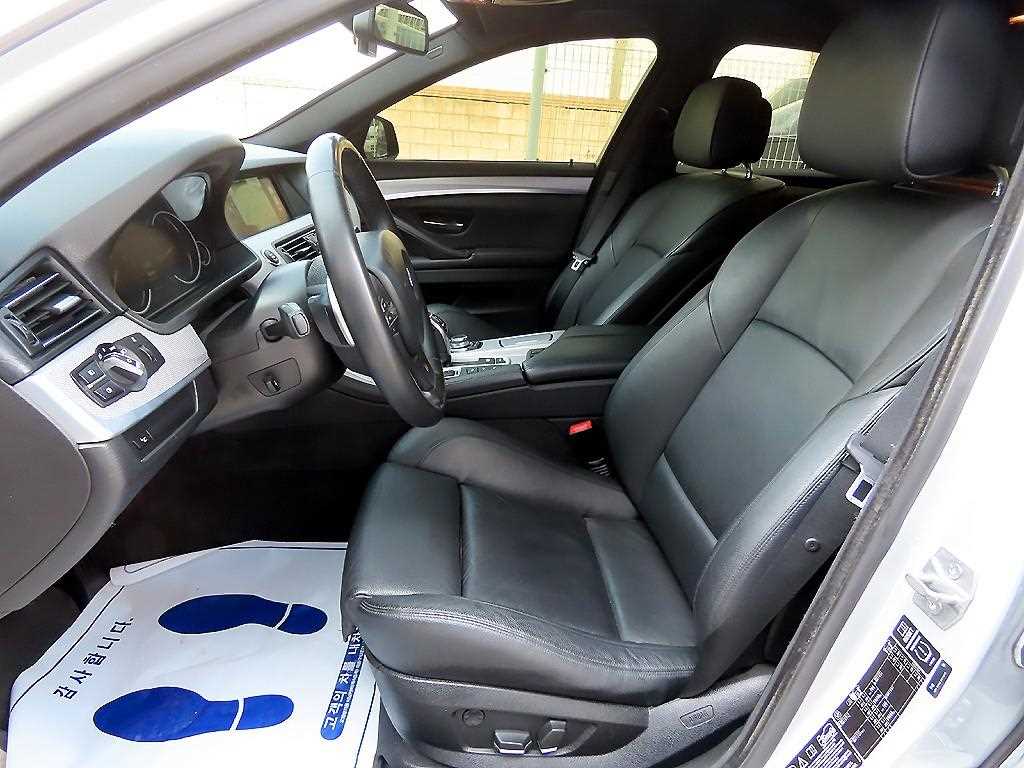 BMW 5 Series - Vista 5