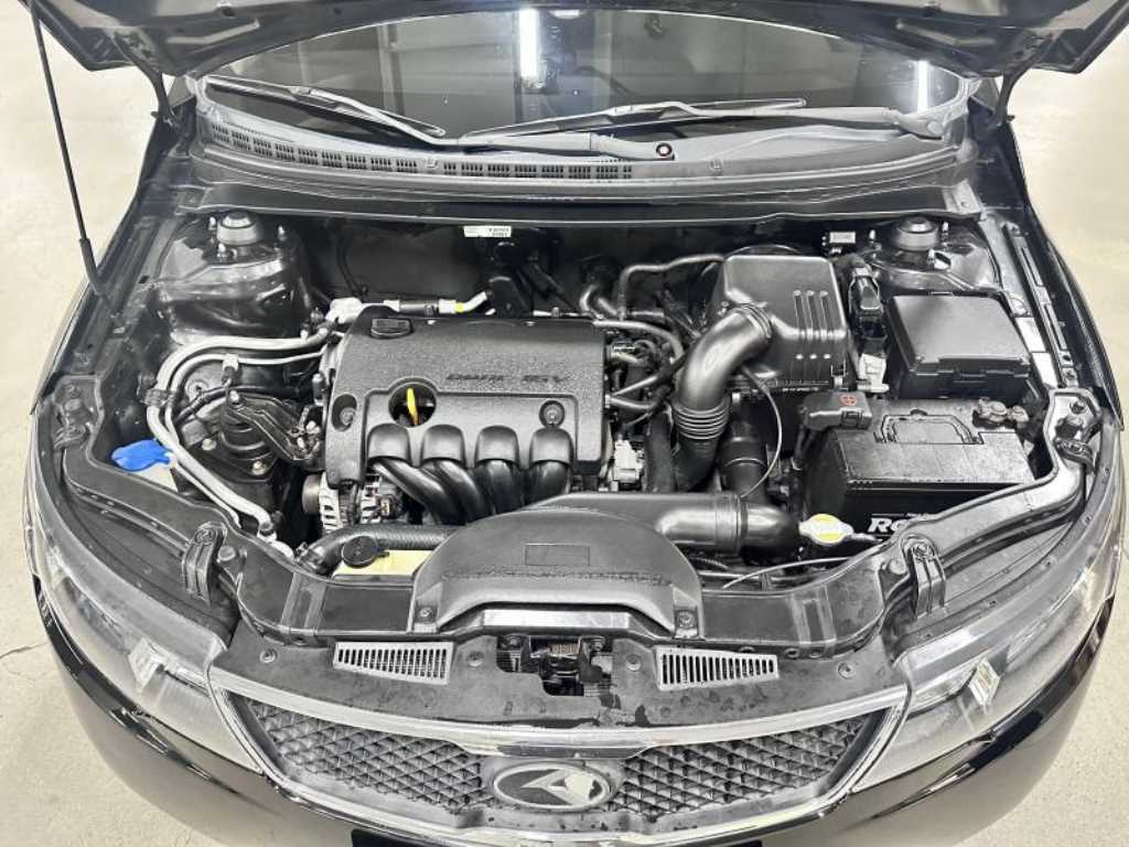 KIA Forte 2009 Negro - Importación desde Corea - HF Imports Iquique - Foto 18