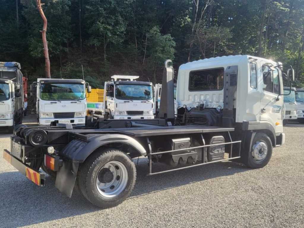 medium and large cargo apChoukJingae - Vista 10