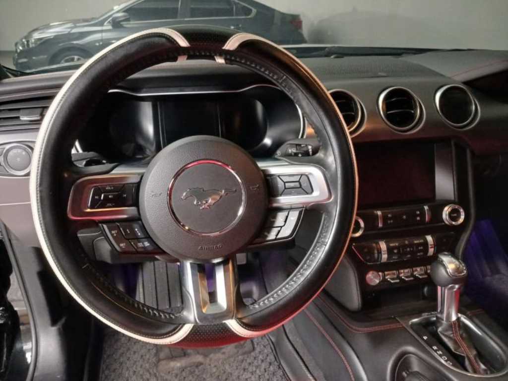 Ford Mustang - Vista 11