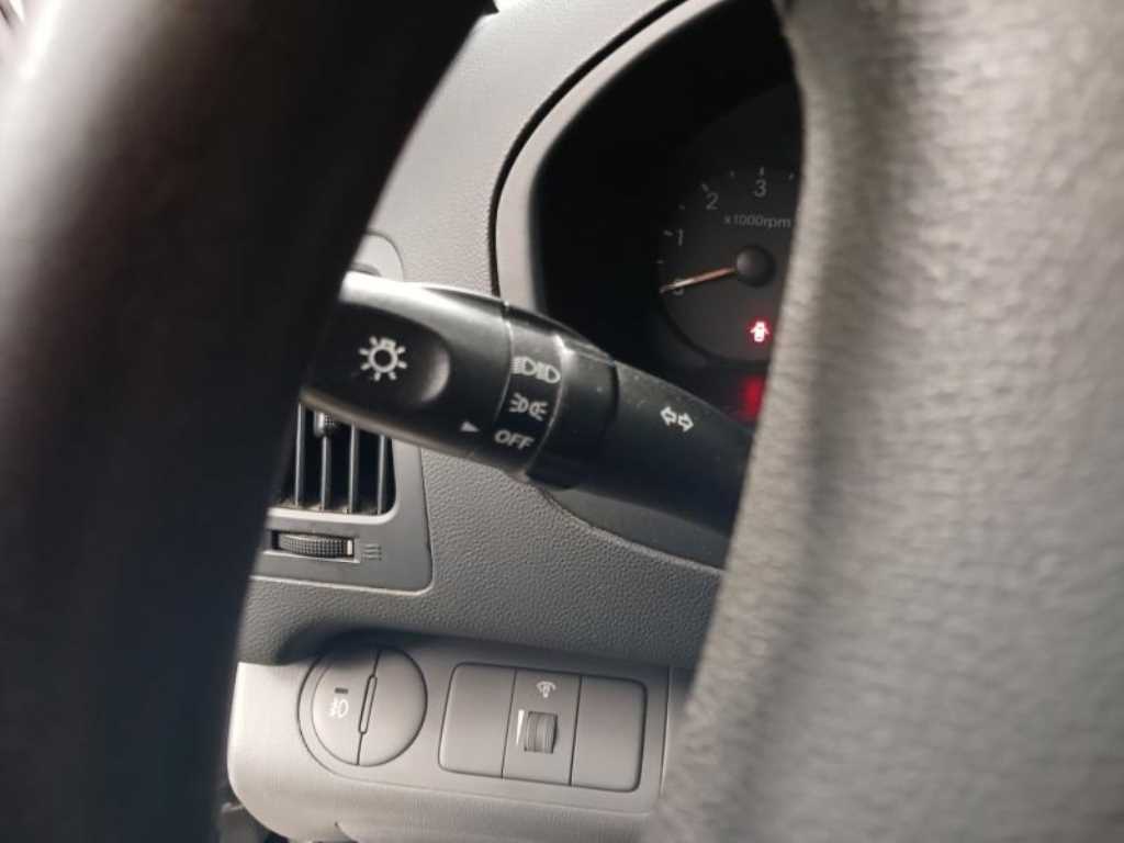 HYUNDAI Starex 2009 Plateado - Importación desde Corea - HF Imports Iquique - Foto 16