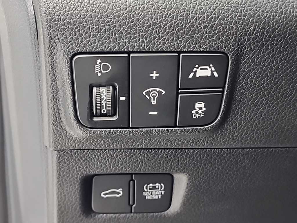 KIA K5 2023 Blanco - Importación desde Corea - HF Imports Iquique - Foto 18