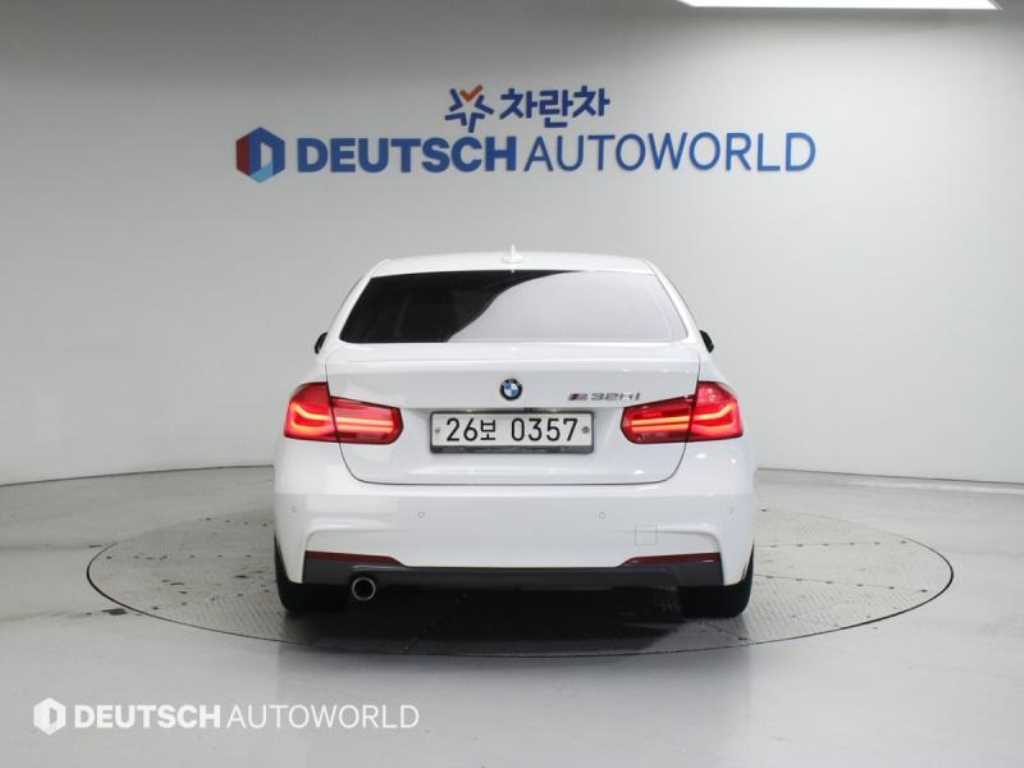 BMW 3 series - Vista 4