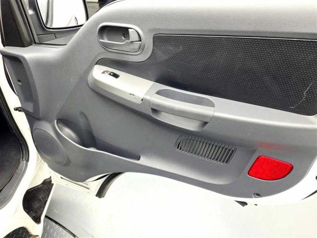 Small Truck Normal Box(High Deck) 2024 Blanco - Importación desde Corea - HF Imports Iquique - Foto 17