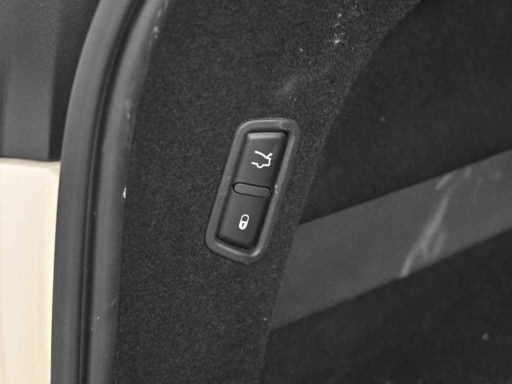 Maserati Levante 2017 Blanco - Importación desde Corea - HF Imports Iquique - Foto 20