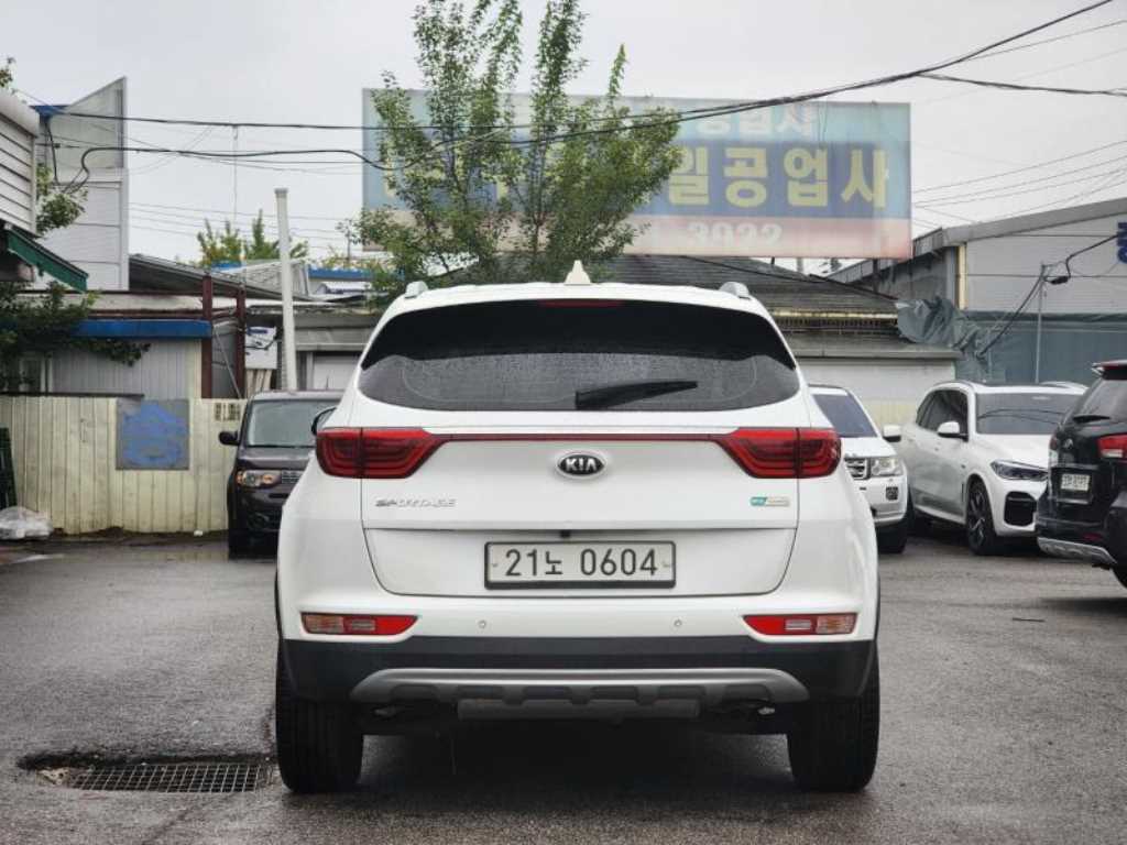 KIA Sportage - Vista 4