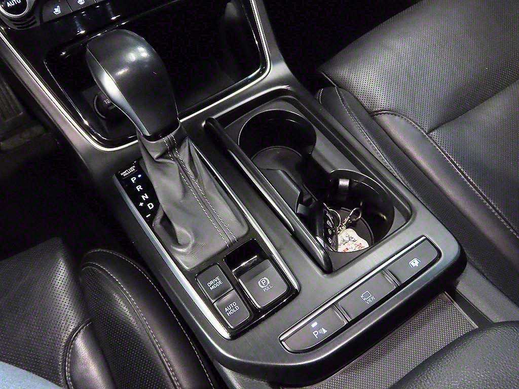 HYUNDAI Grandeur - Vista 10