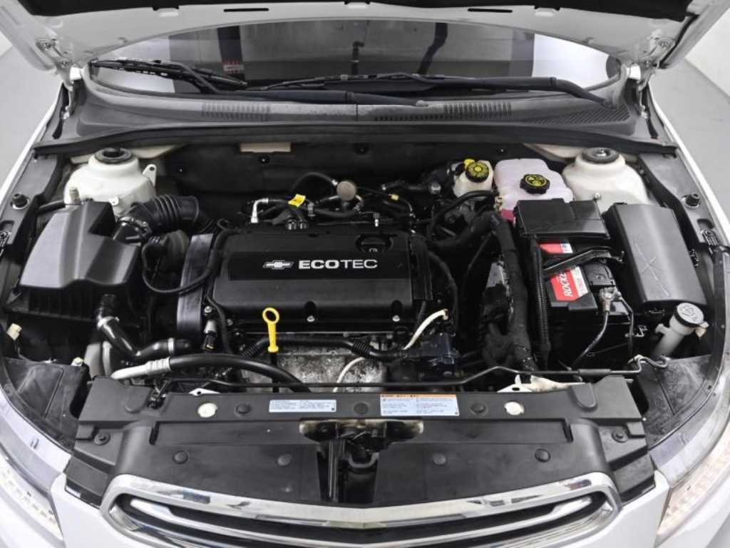 Chevrolet Cruise - Vista 6