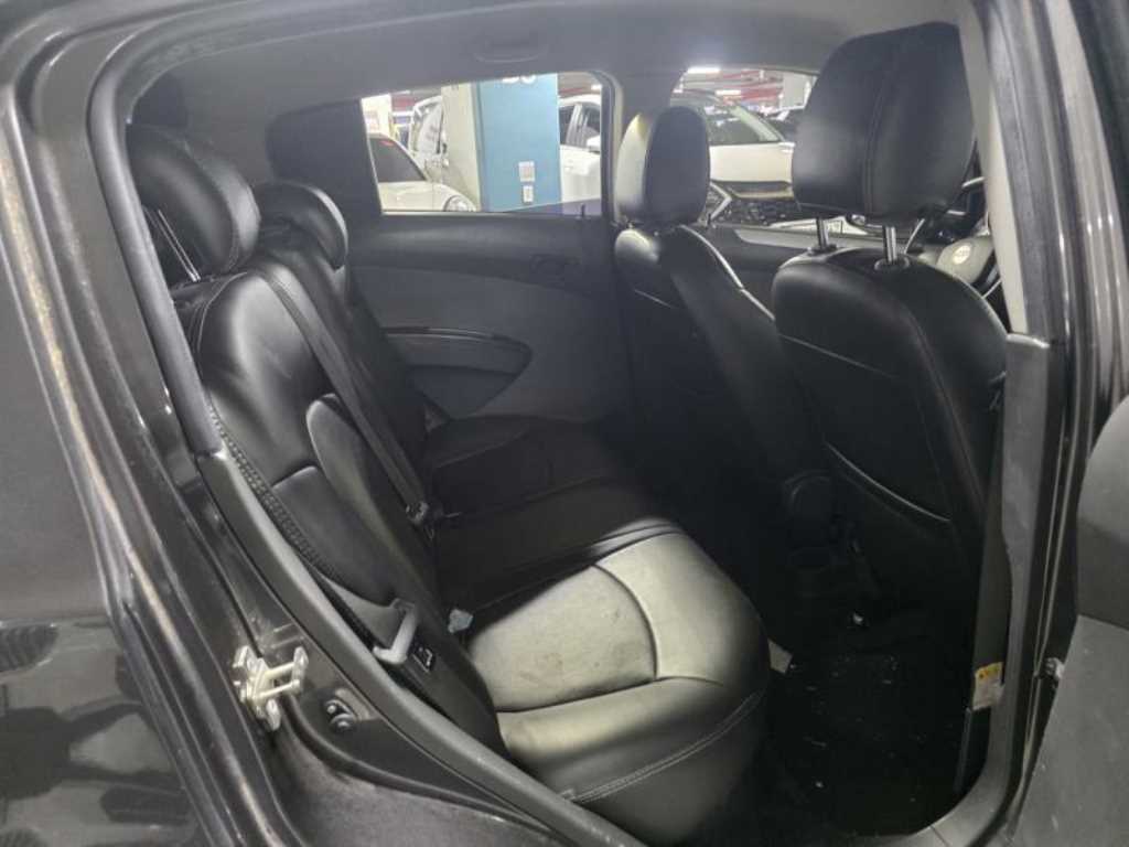 Chevrolet Spark - Vista 9