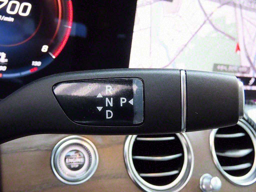 Mercedes Benz E class - Vista 11