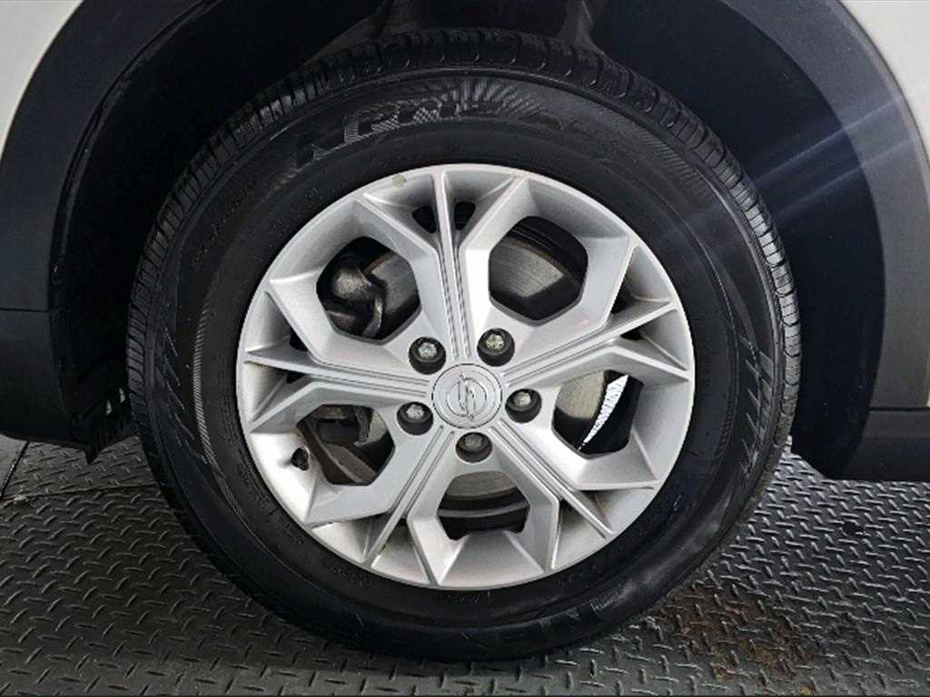 Ssangyong Tivoli 2022 Blanco - Importación desde Corea - HF Imports Iquique - Foto 20