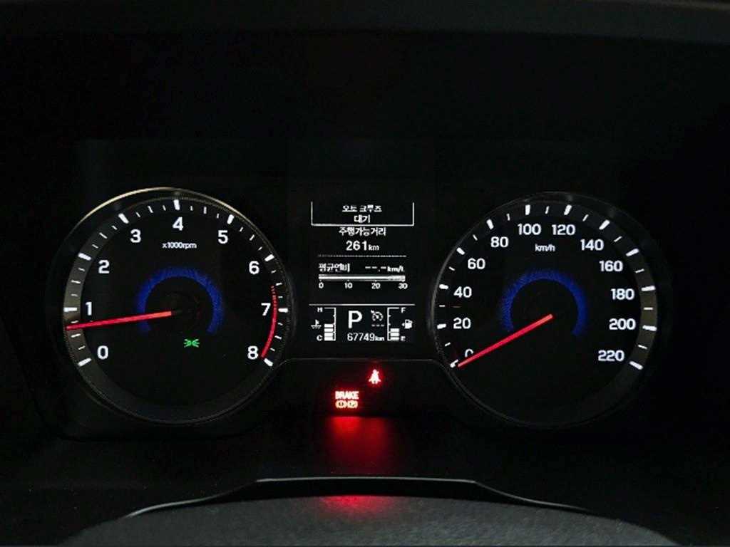 Ssangyong Tivoli - Vista 9