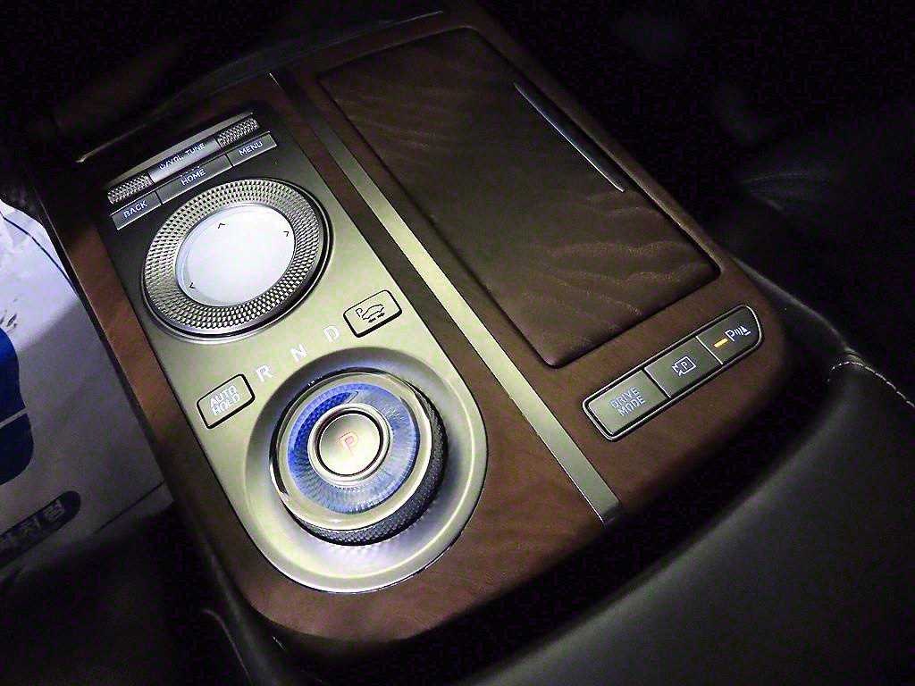 Genesis G80 - Vista 12