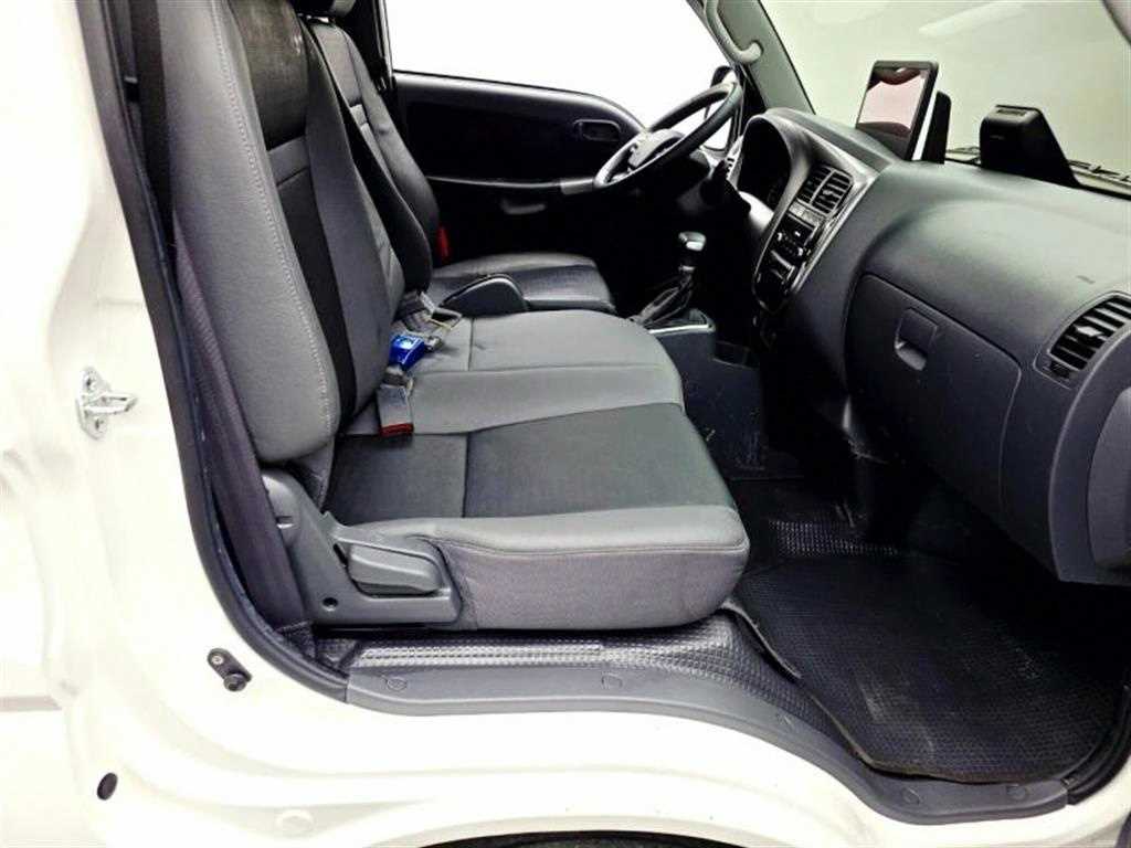Small Truck Normal Box(High Deck) 2024 Blanco - Importación desde Corea - HF Imports Iquique - Foto 16