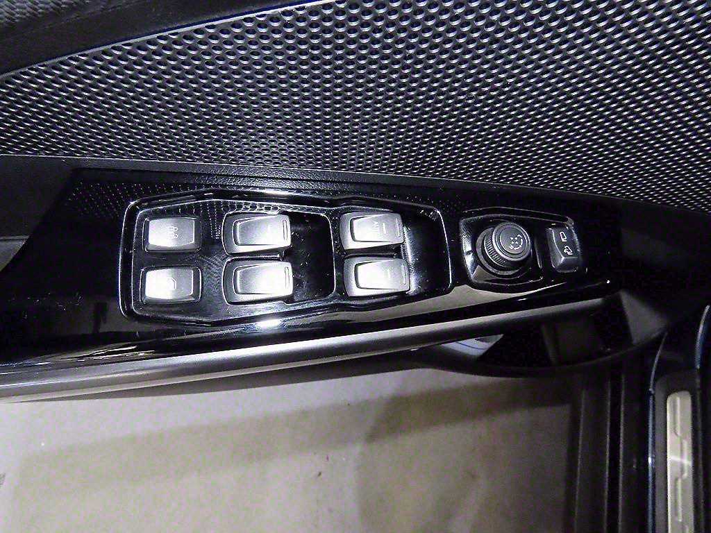 Ssangyong Tivoli 2020 Azul - Importación desde Corea - HF Imports Iquique - Foto 13