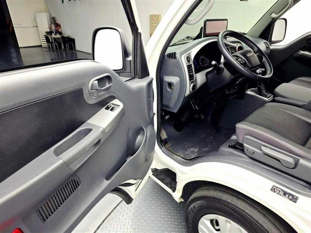 Small Truck Normal Box(High Deck) 2024 Blanco - Importación desde Corea - HF Imports Iquique - Foto 13