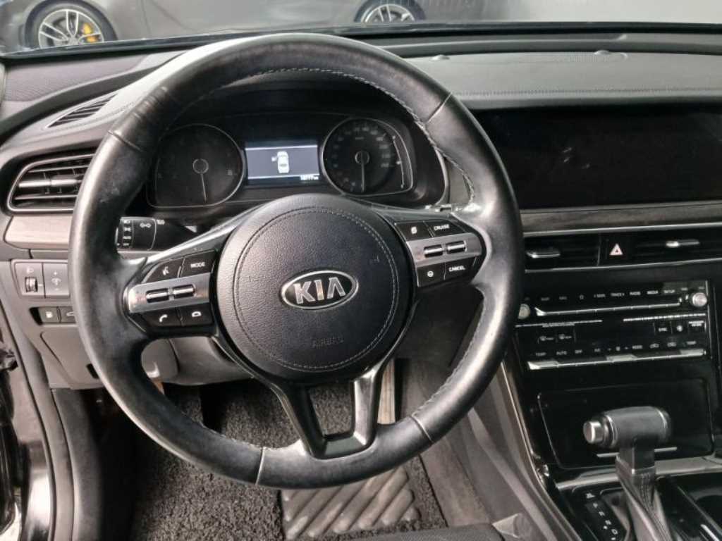 KIA K7 - Vista 11