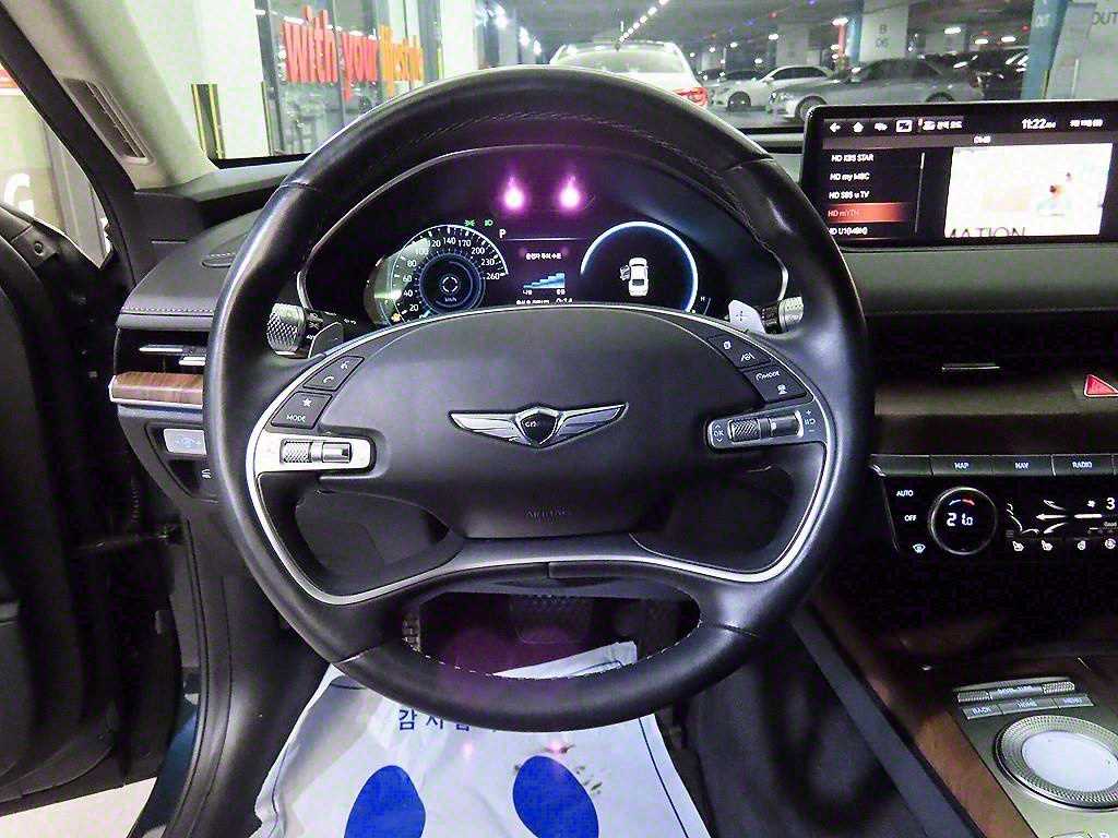 Genesis G80 - Vista 8