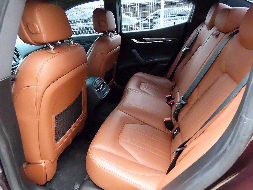 Maserati Ghibli - Vista 6