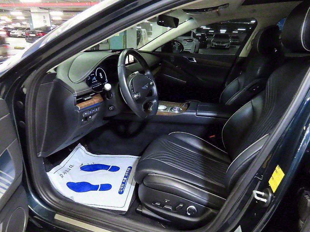 Genesis G80 - Vista 6