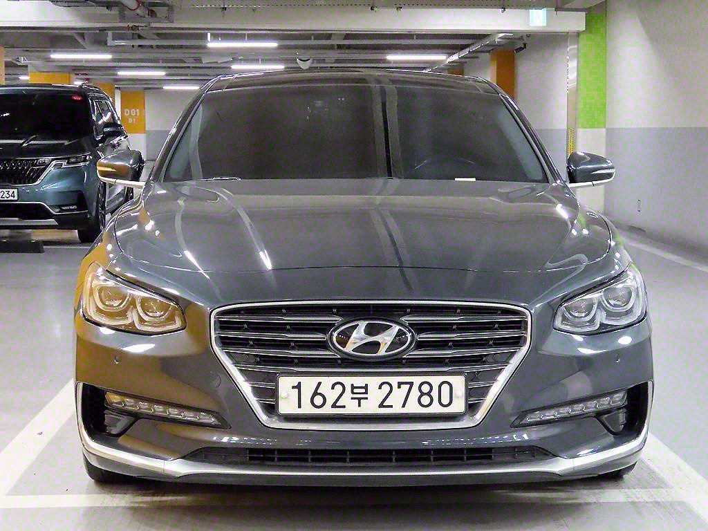 HYUNDAI Grandeur - Vista 2